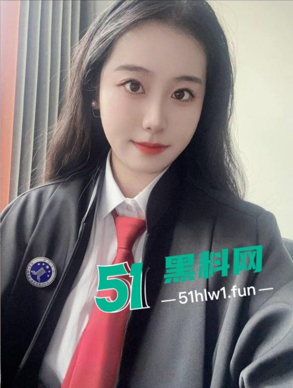 你幻想中的律政佳人,极品颜值身材的实习律师在职场中也是母狗般存在大尺度私拍视频照片流出。-5