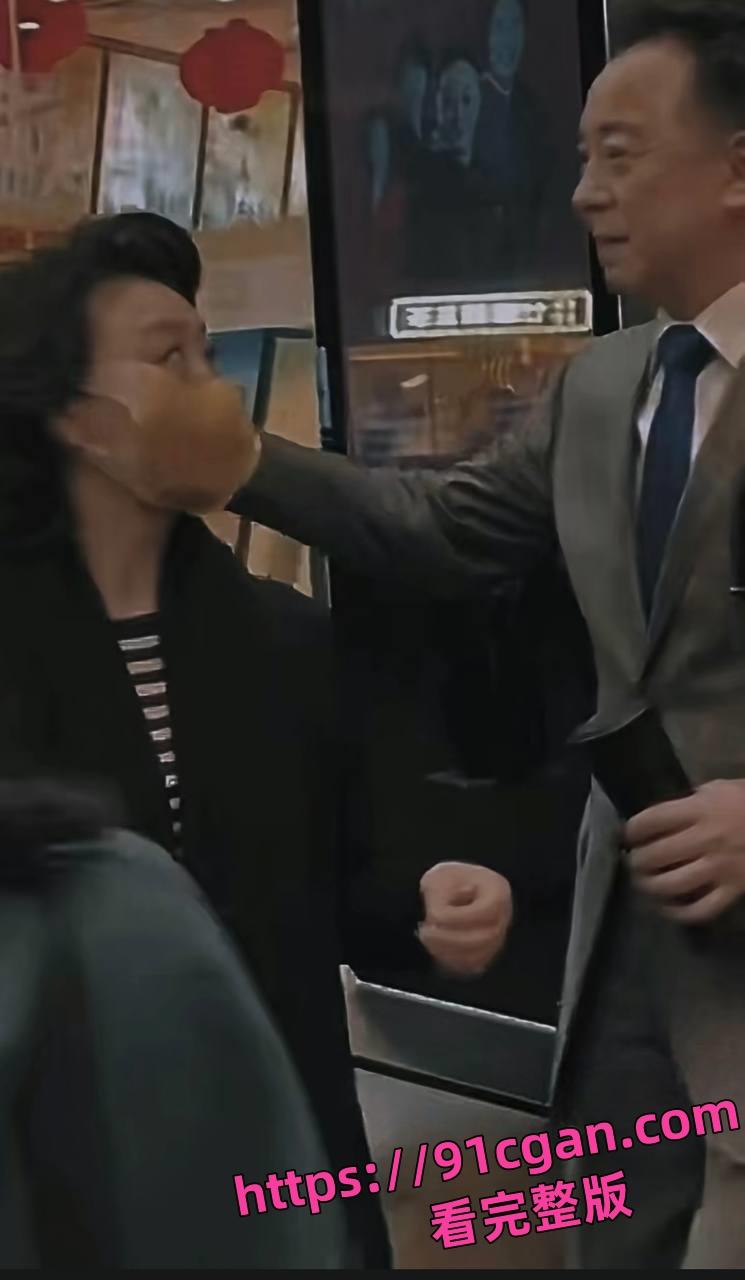 国家一级演员/京剧第一美人李胜素与于魁智搞破鞋 私密视频流出 火爆全网!-19