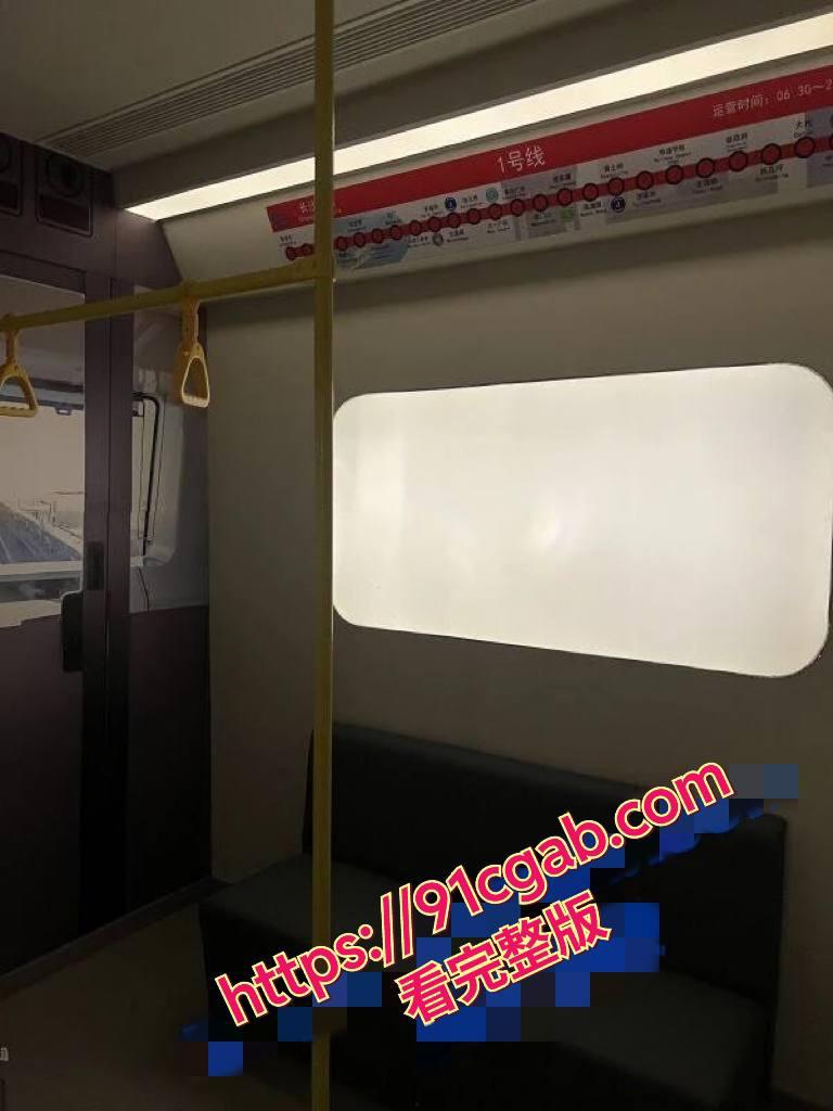 长沙日式电影换装SPA新店被端:制服诱惑卖淫窝点曝光,600元空姐秘书老师随便玩!-2