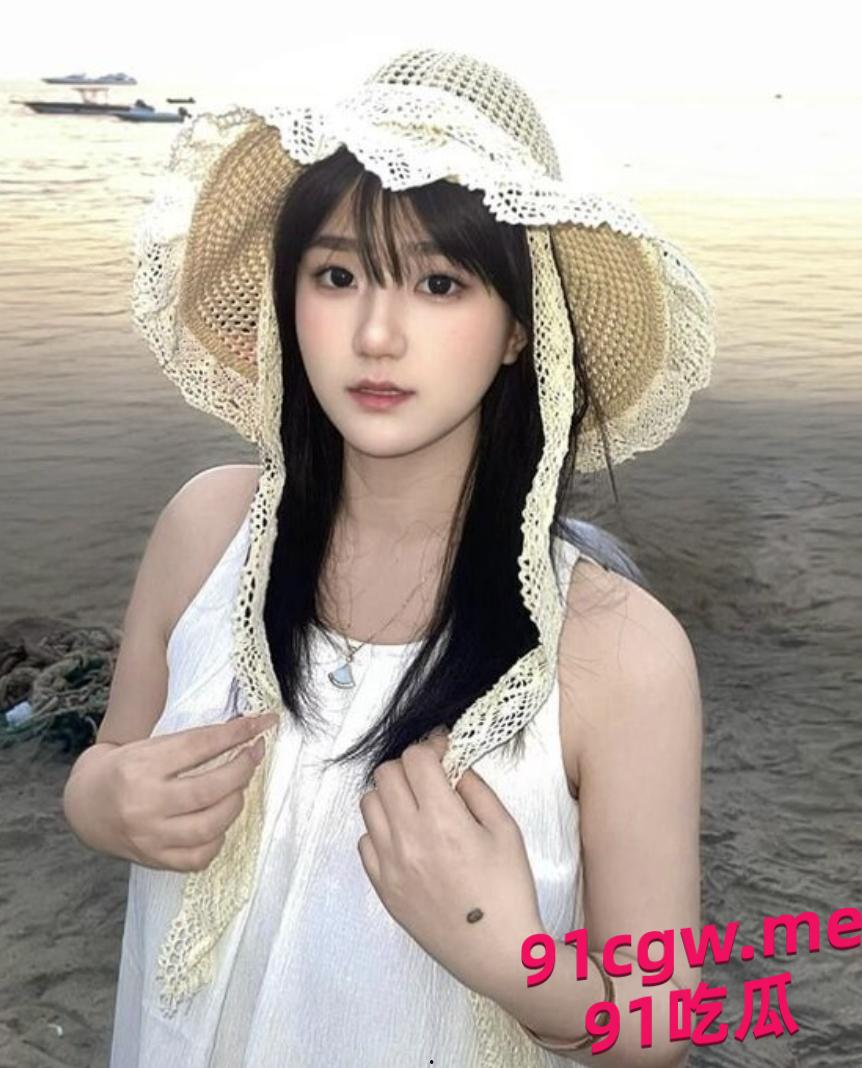 江门一中高三课堂情侣“摸奶大冒险”视频疯传,火爆全网!-1