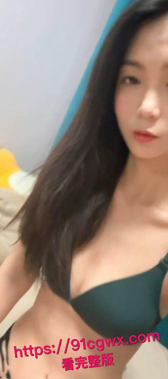 云南高校19岁甜美女大生周闫妮应聘模特惨遭面试官PUA:全裸洗澡镜头曝光流出!-3