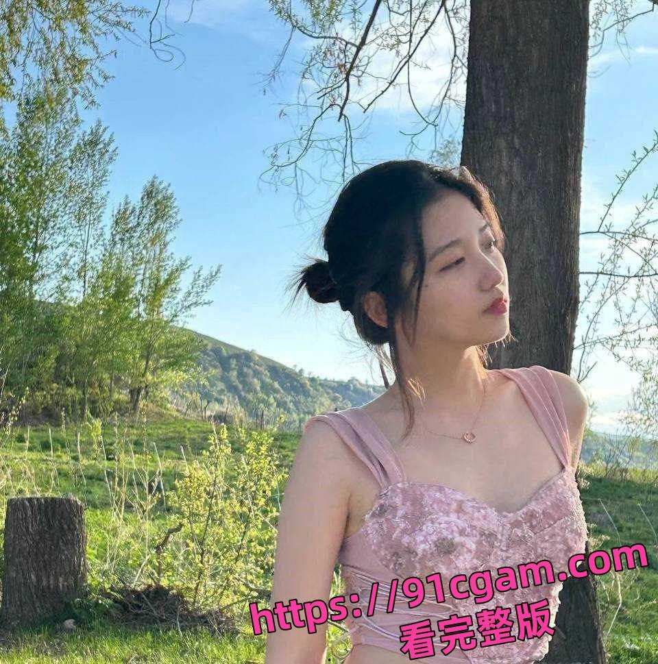 浙江财经大学清纯校花级女神李书妍风格多变可欲可甜人美逼遭罪-5