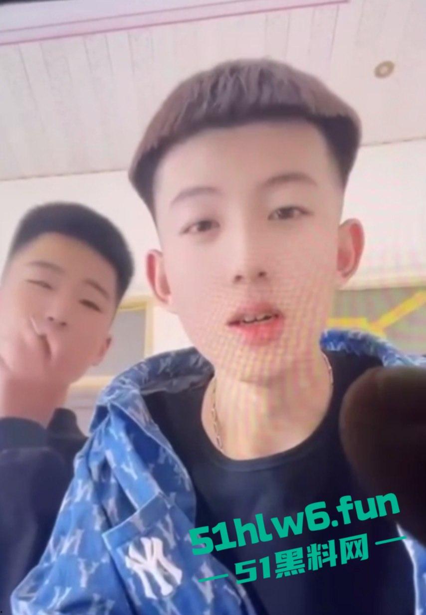 山东济宁泗水县村书记儿子【周恒】勾搭人妻【程妍妍】偷情居然在医院干这事!-6