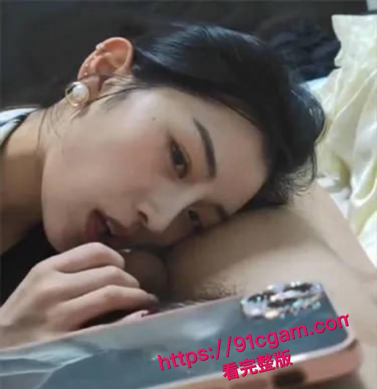 上海师范大学校花邓乔馨不雅聊天视频流出，清纯人设秒崩反差炸裂！  #上海师-5