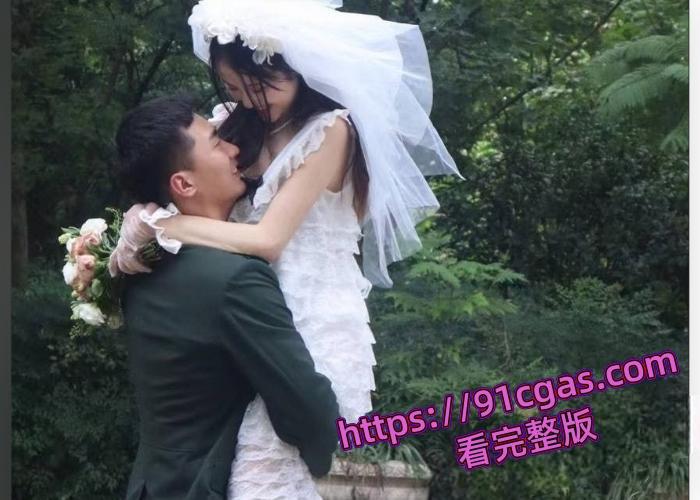 四川一名士官军嫂被曝出轨对象竟是自己的亲姐夫 家属现场抓奸视频曝光!-3