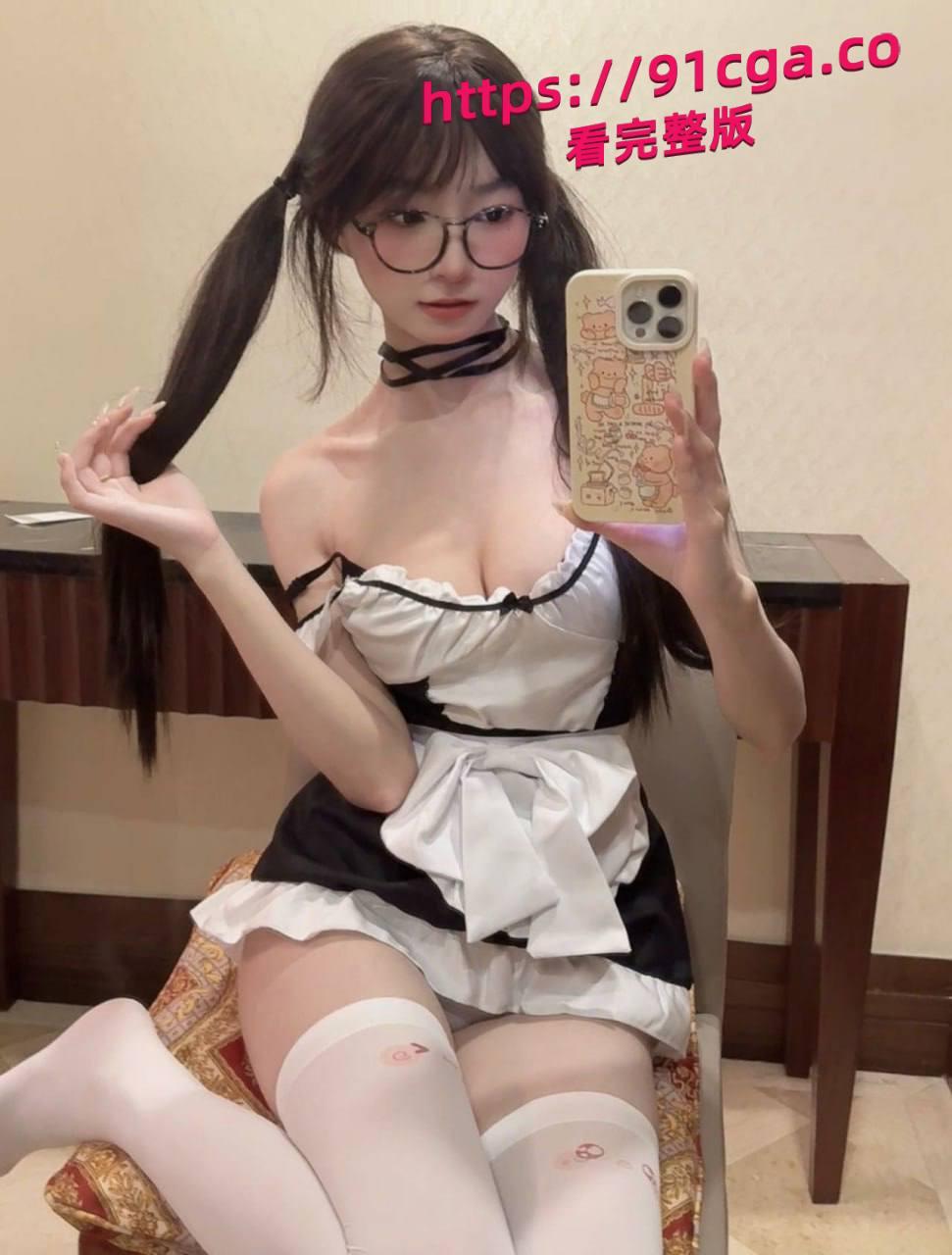 推特双马尾白虎萝莉jasmine甜酱，付费福利视频流出，线下约会金主爸爸-1