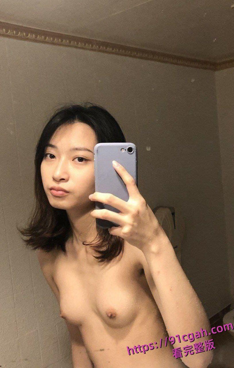 山东青岛大学校花在恋爱四年间,瞒着男友在校外兼职下海拍片-3