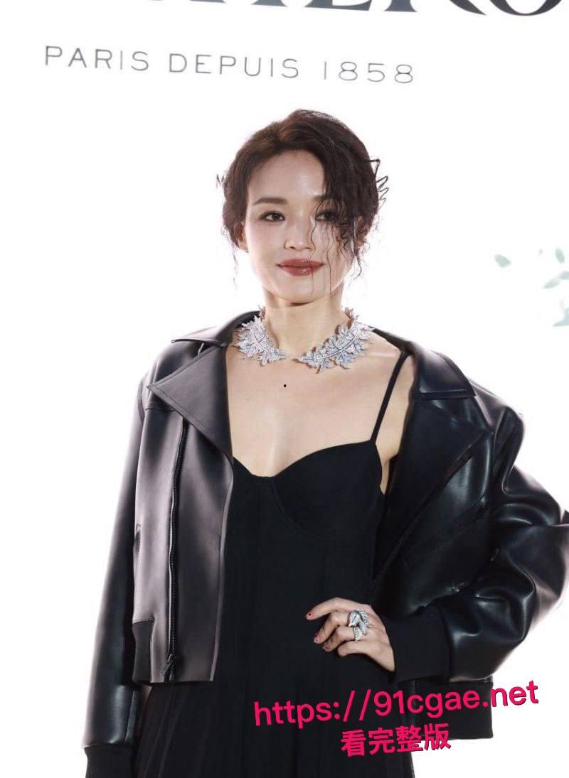 港星顶流舒淇与李丽珍 经典三级片重温 三点全露磨豆腐 乳头互相摩擦到硬得发亮 画面香艳无比!-6