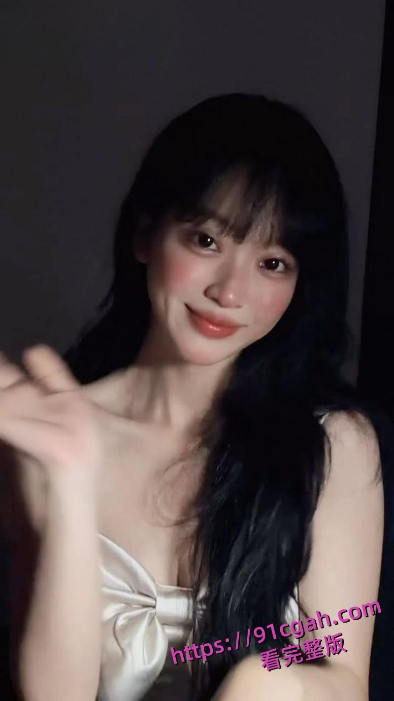 于正旗下艺人再次塌房!短剧哑妻爆火女主滕泽文误发出轨聊天记录 早期被潜规则性爱视频曝光!-3