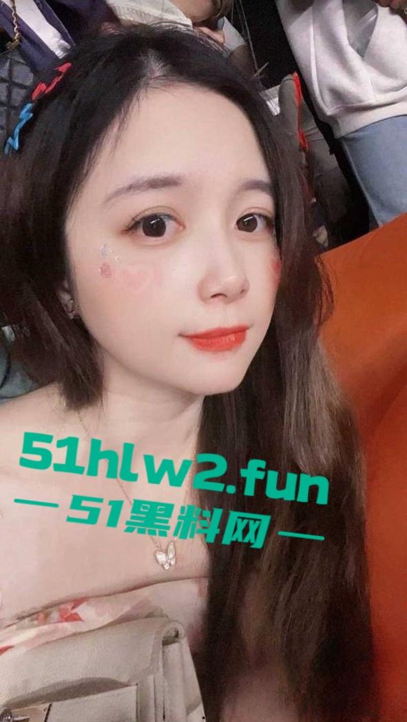 瓜友投稿,福建福清12月刚领离婚证的长相清纯【谢秋艳】饥渴少妇裸聊淫荡自慰视频遭曝光。-3