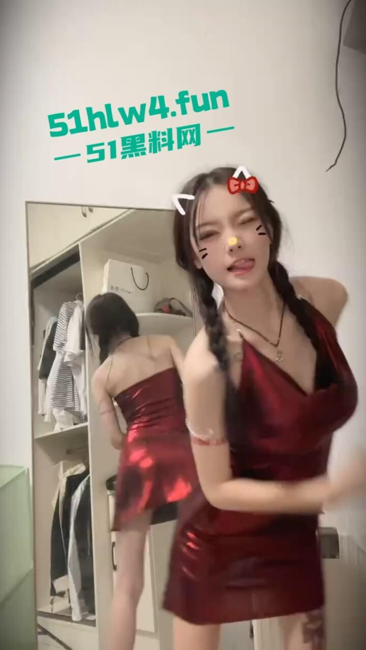 河南周口骚逼【毛亚云】颜值身材都在线的性感美女,借裸贷欠钱不还被金主曝光自慰视频。-5