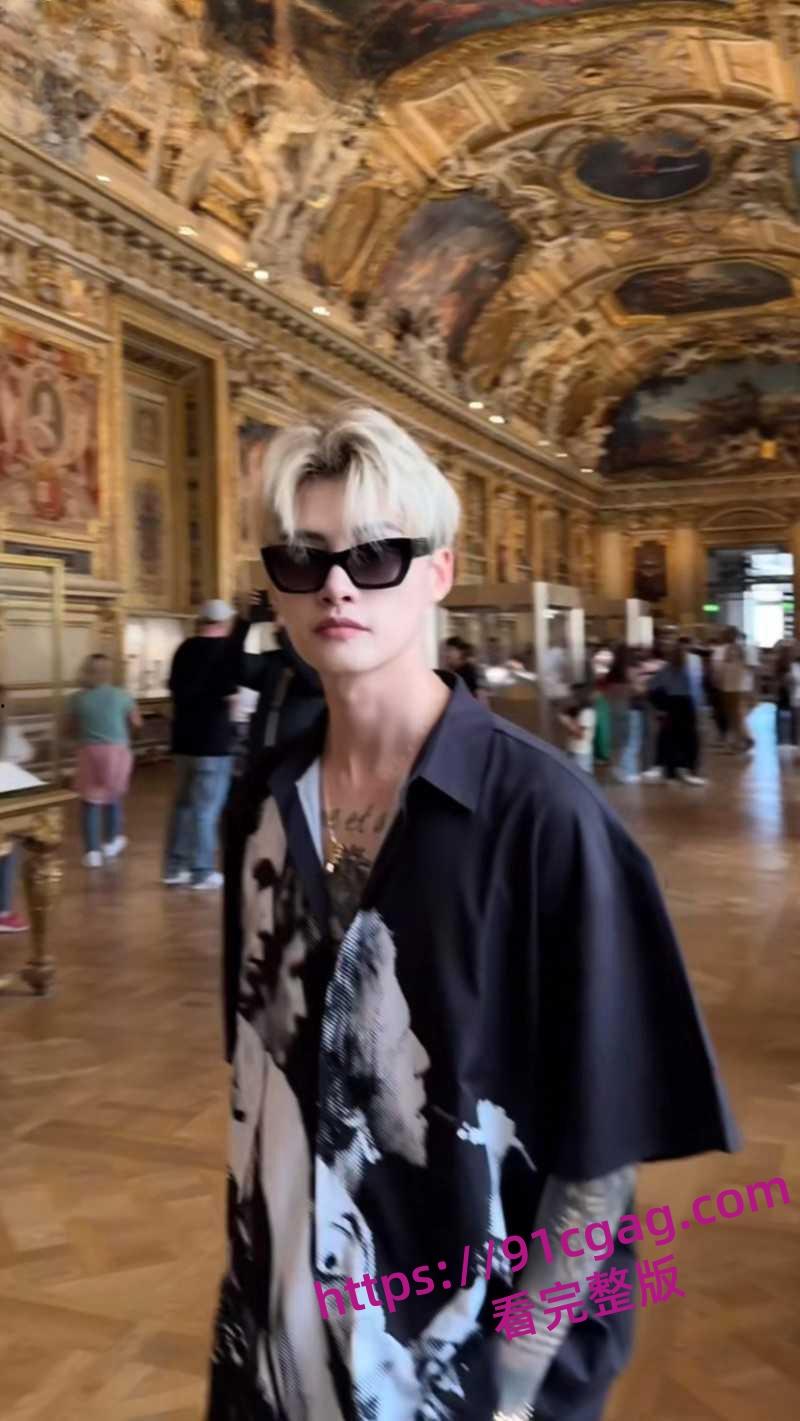 崔布局与徐猫藓两人早于2020年就确定恋爱关系因徐猫藓拒绝崔布局的绿帽癖,导致两人分分合合-1