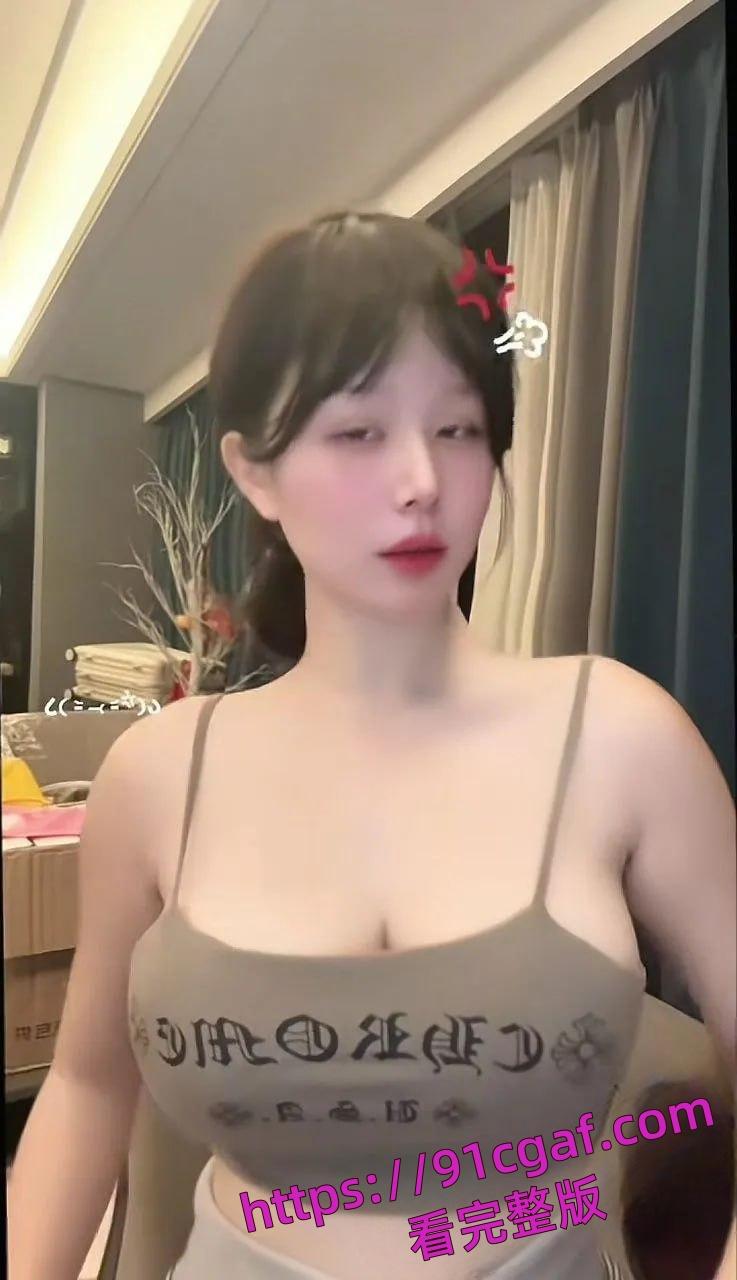 短剧女神 柒可昕 为了演戏主动爬上导演的床 大奶子确实是给力啊！-5