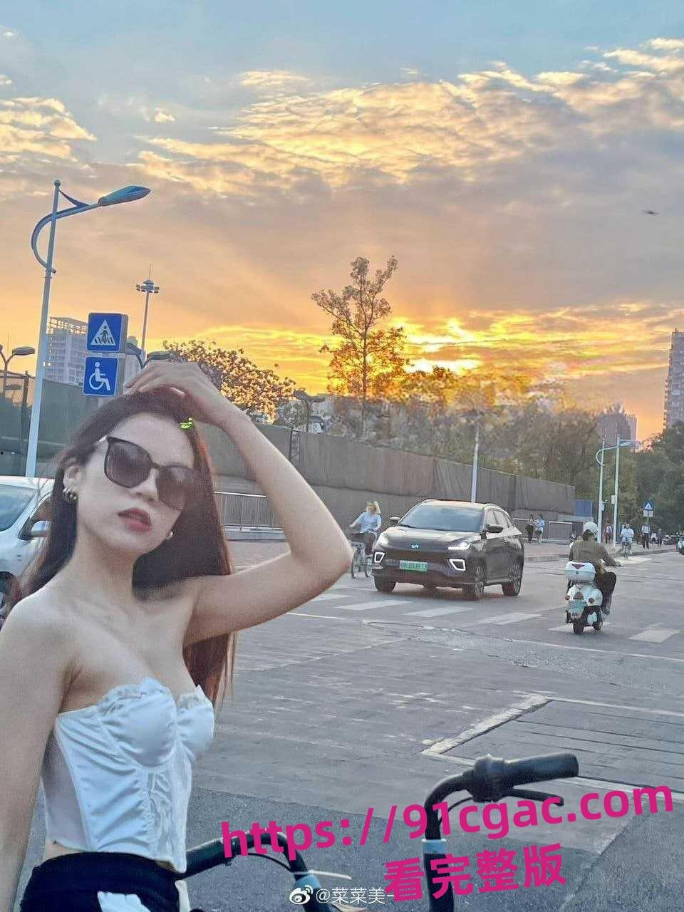 广西行健学院女海后黄姝瑾 出轨多人 男友曝光不雅视频轰动全网!-7