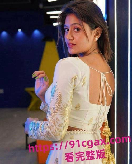 印度高颜值女神Anjali早期下海视频被扒光,你心中的女神别人的母狗!-5