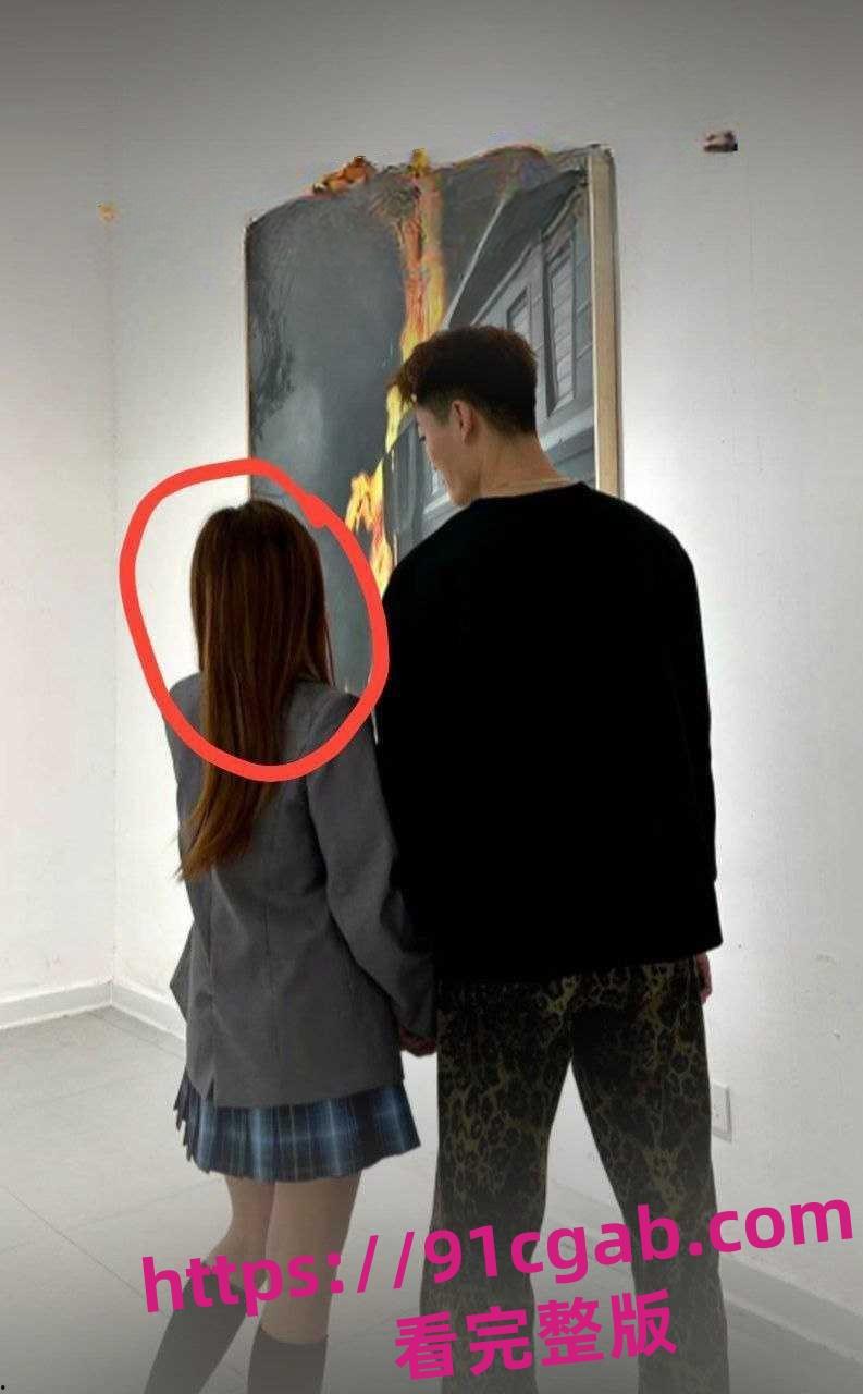 商丘学院朱雨佳大二背着男友卖给中年大叔 全露脸实锤!-4