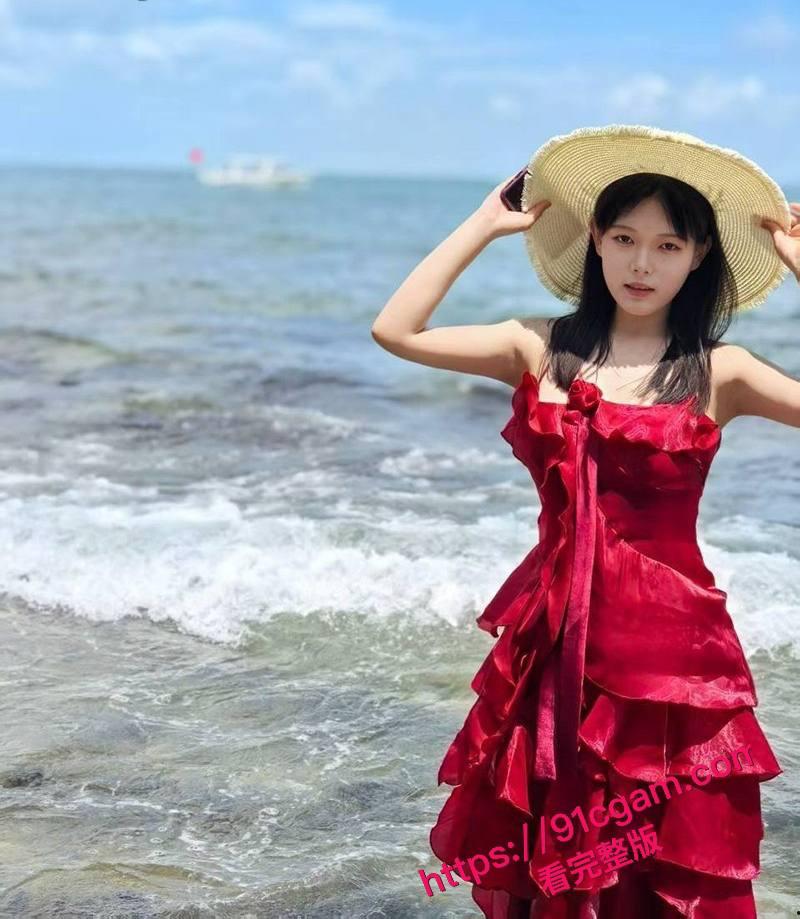 白富美【陈佳涵】与体育生开房视频曝光, 激烈打桩速度堪比炮机!-4