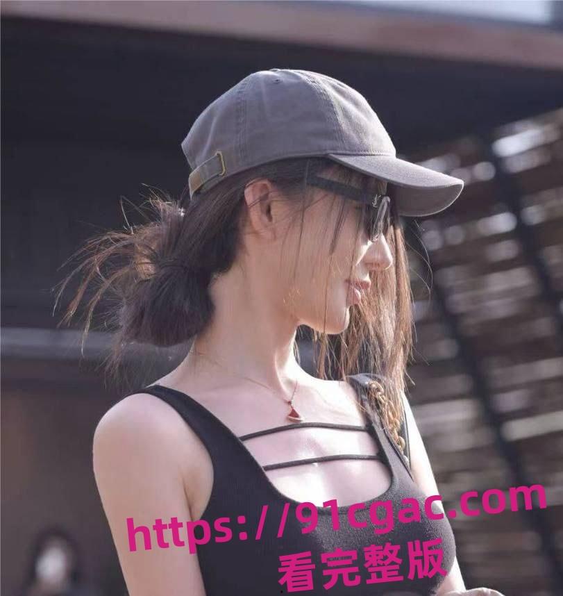 大哥狂刷刷600w都得不到的斗鱼知名女主播郁安楠 塌房了不雅视频流出被同行嘲笑!-3