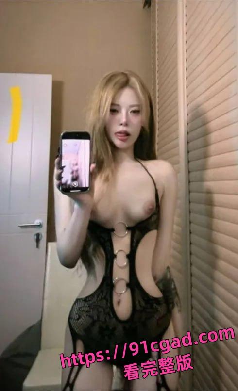 抖音网红枭娍言语凌辱榨精,顶级阿黑颜母狗太骚了-6