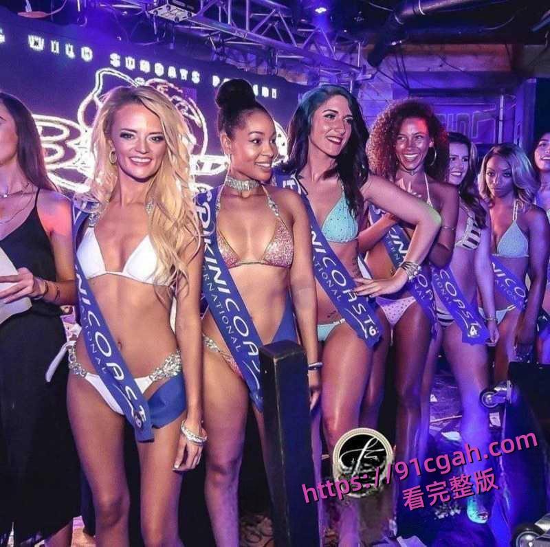 白人国美小姐被丈夫发现出轨黑人 私生活混乱不堪 丈夫一怒之下曝光她全部性爱视频-8