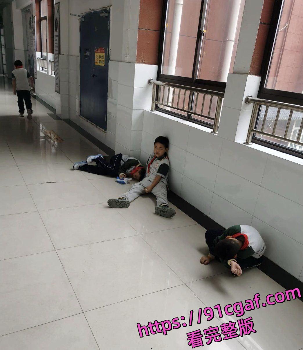 山东济宁兖州育才学校138名学生集体食物中毒 食堂饭菜变毒药 政府成立调查组!-3