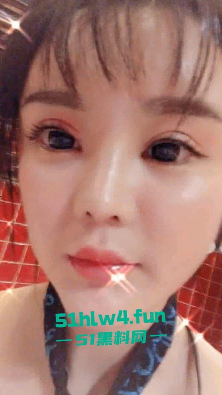 亚洲小姐冠军颜瑜，顶级身材性感女神多部私人微信福利，加强奸露点剧情片上帝视角堪称精品。-9