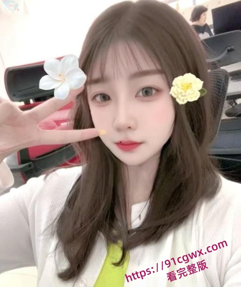 安可尼秘语基地微信群聊天记录曝光 小仙女上班b痒直接与老公车震 姐妹们骚话连篇 性爱细节全盘托出!-1