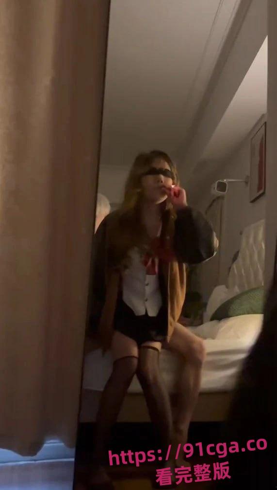 建莆田 郑烨烨 在群里炫耀和男模做爱 主打精神小妹欠操风范!-3