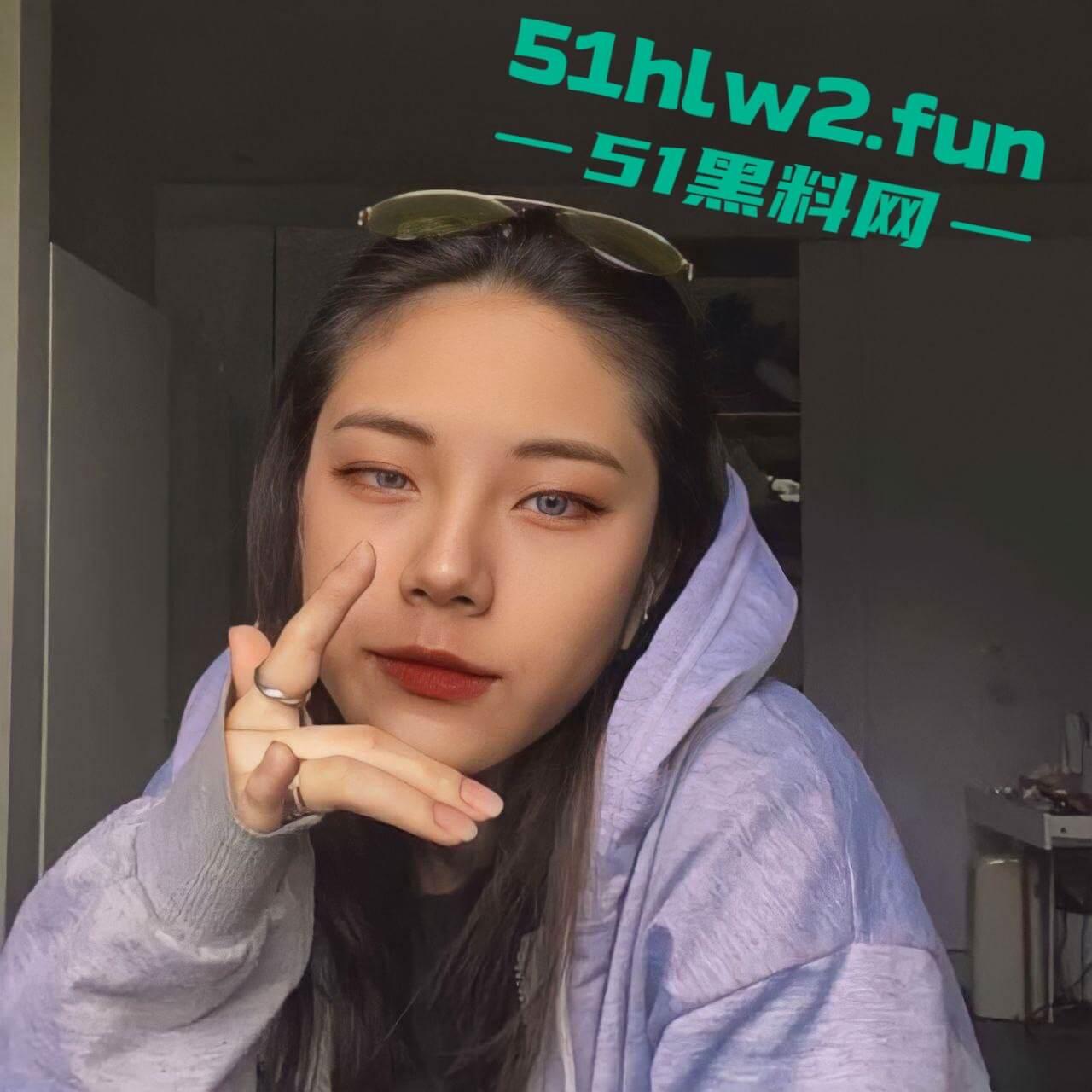 上海戏剧学院系花【王欣彤】绝美颜值学生妹,高挑御姐身材逆天长腿加粉嫩小穴全裸自慰勾引金主求包养。-10