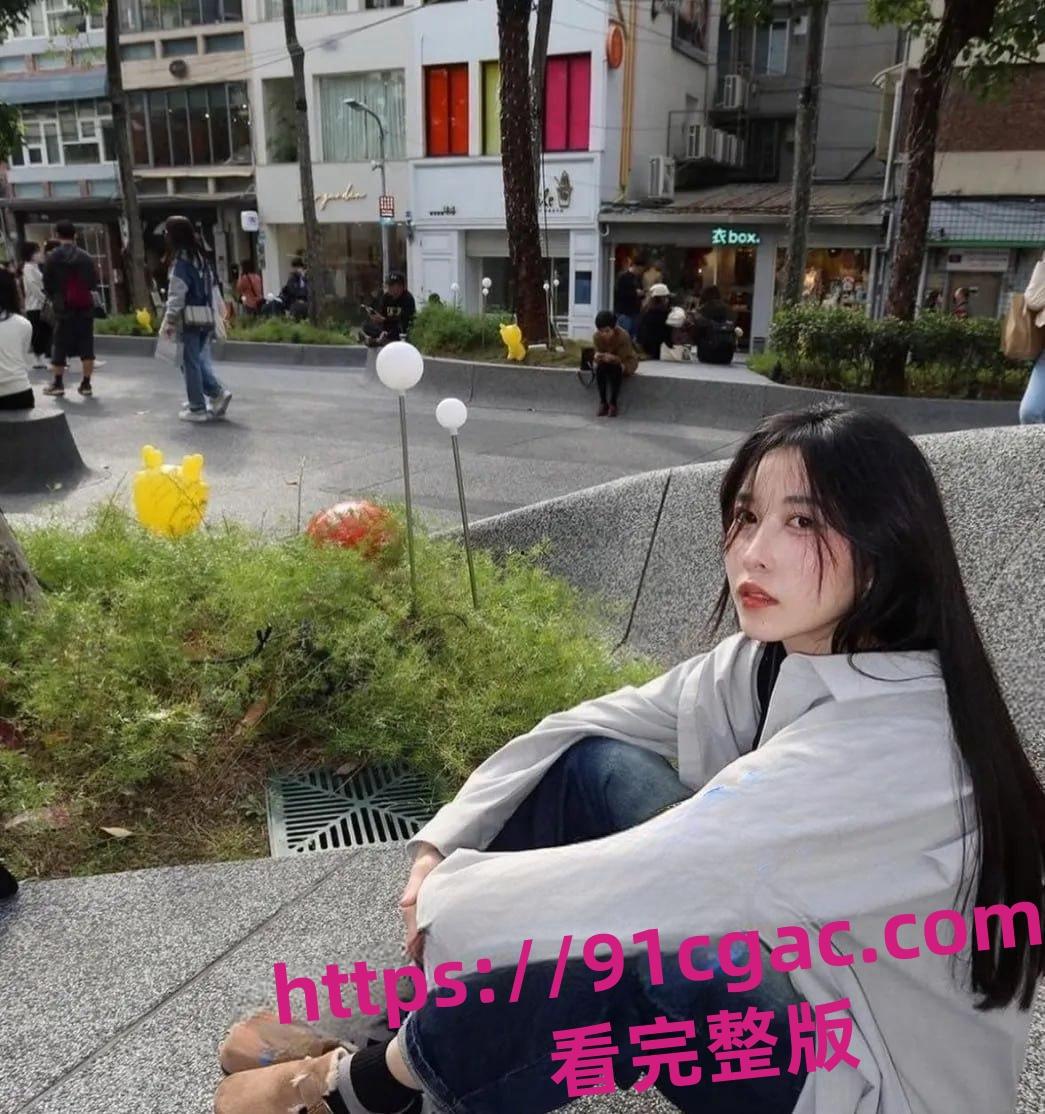 台湾新北市网红女警曾羽榛遭男友偷拍 警花性爱视频流出-5